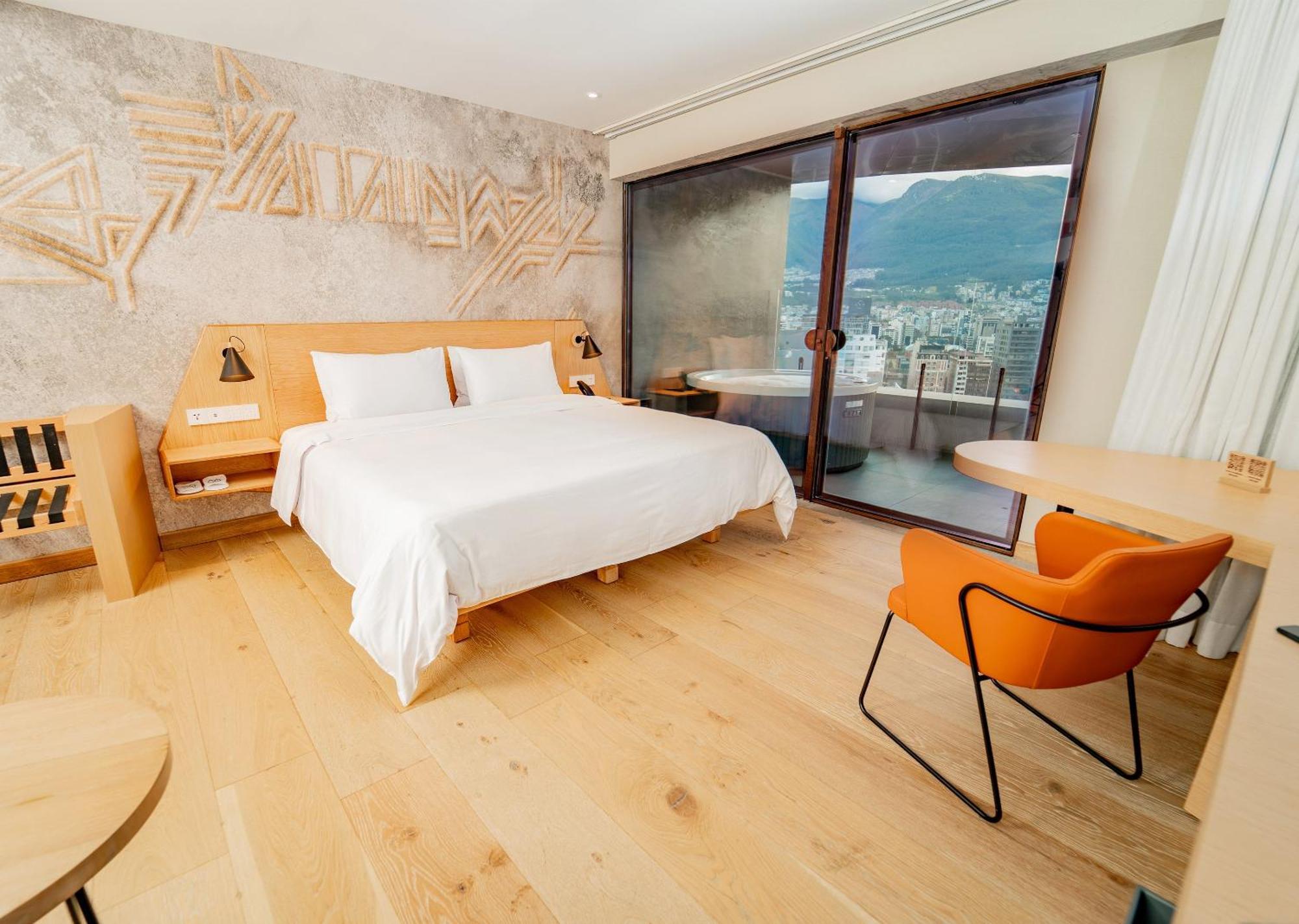 Go Hotel
